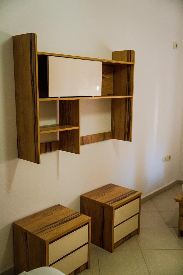 Apartament Casas Del Mar Durrës Esterno foto