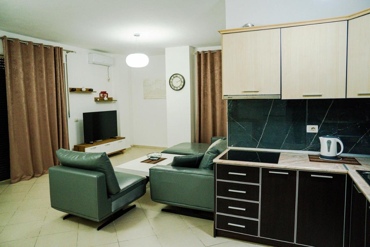 Apartament Casas Del Mar Durrës Esterno foto