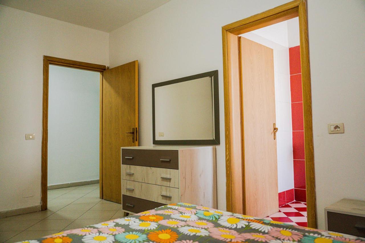 Apartament Casas Del Mar Durrës Esterno foto